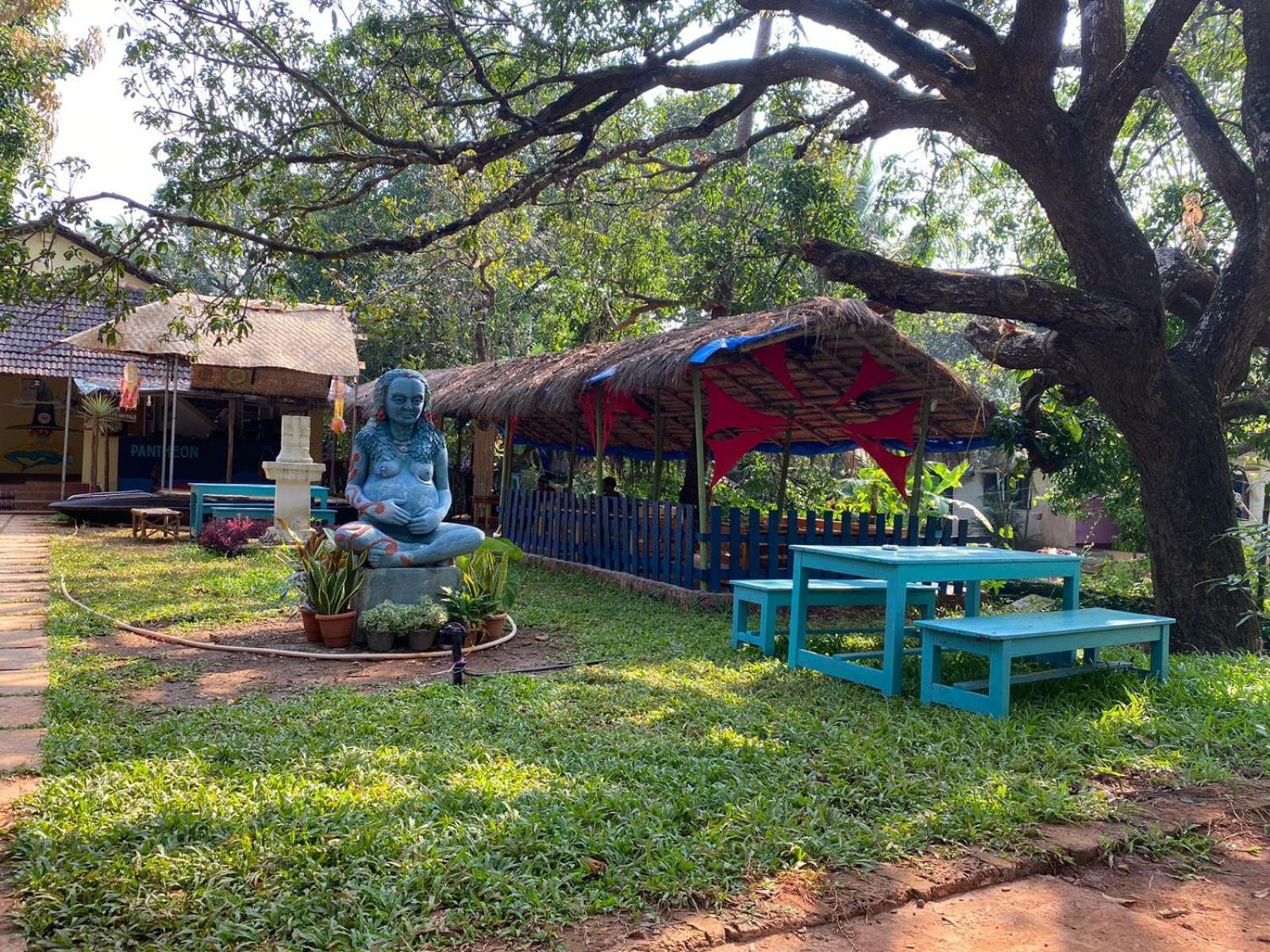 Gaia Hostels Anjuna Exterior photo